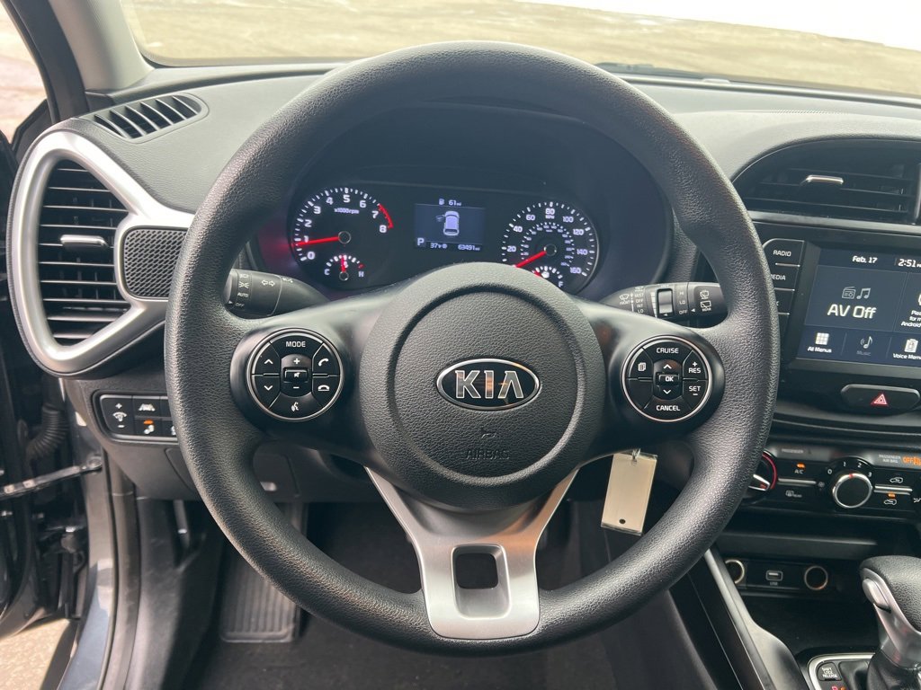 Certified 2020 Kia Soul S image 13