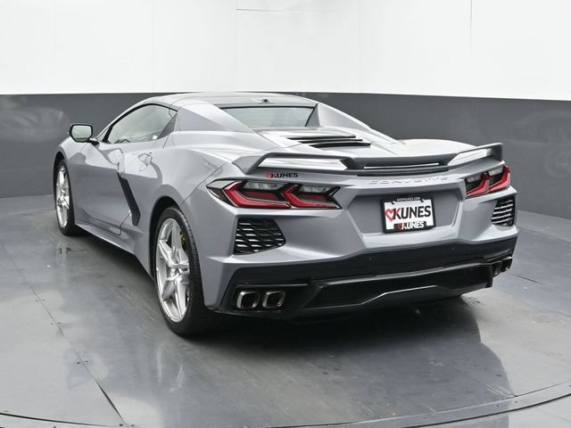 Used 2024 Chevrolet Corvette Stingray Preferred Conv w/ Z51 Performance Package RWD image 8