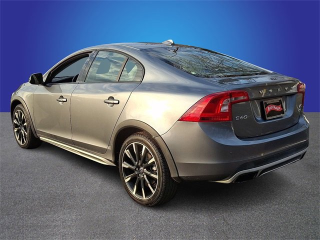 Used 2016 Volvo S60 T5 Cross Country Platinum image 6