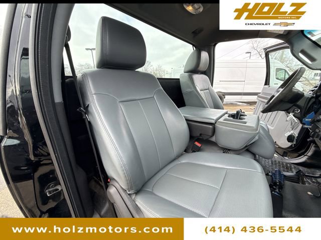 Used 2016 Ford F250 XL w/ Snow Plow Prep Package image 22