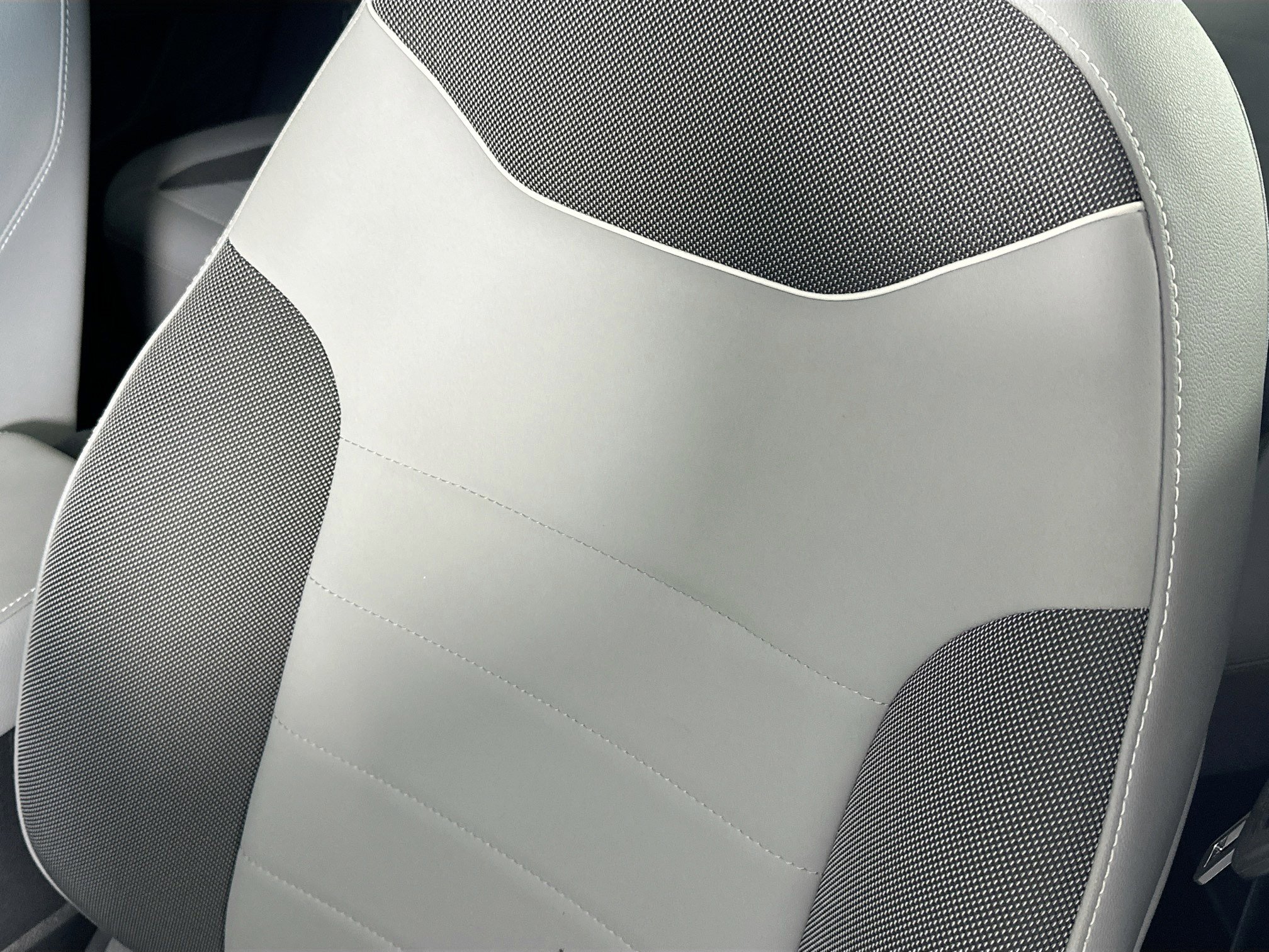 Used 2023 Volkswagen Taos SE image 18