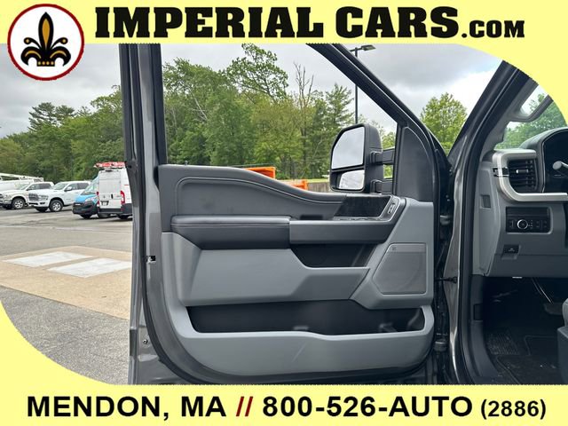 New 2025 Ford F250 XLT w/ Black Appearance Package image 20