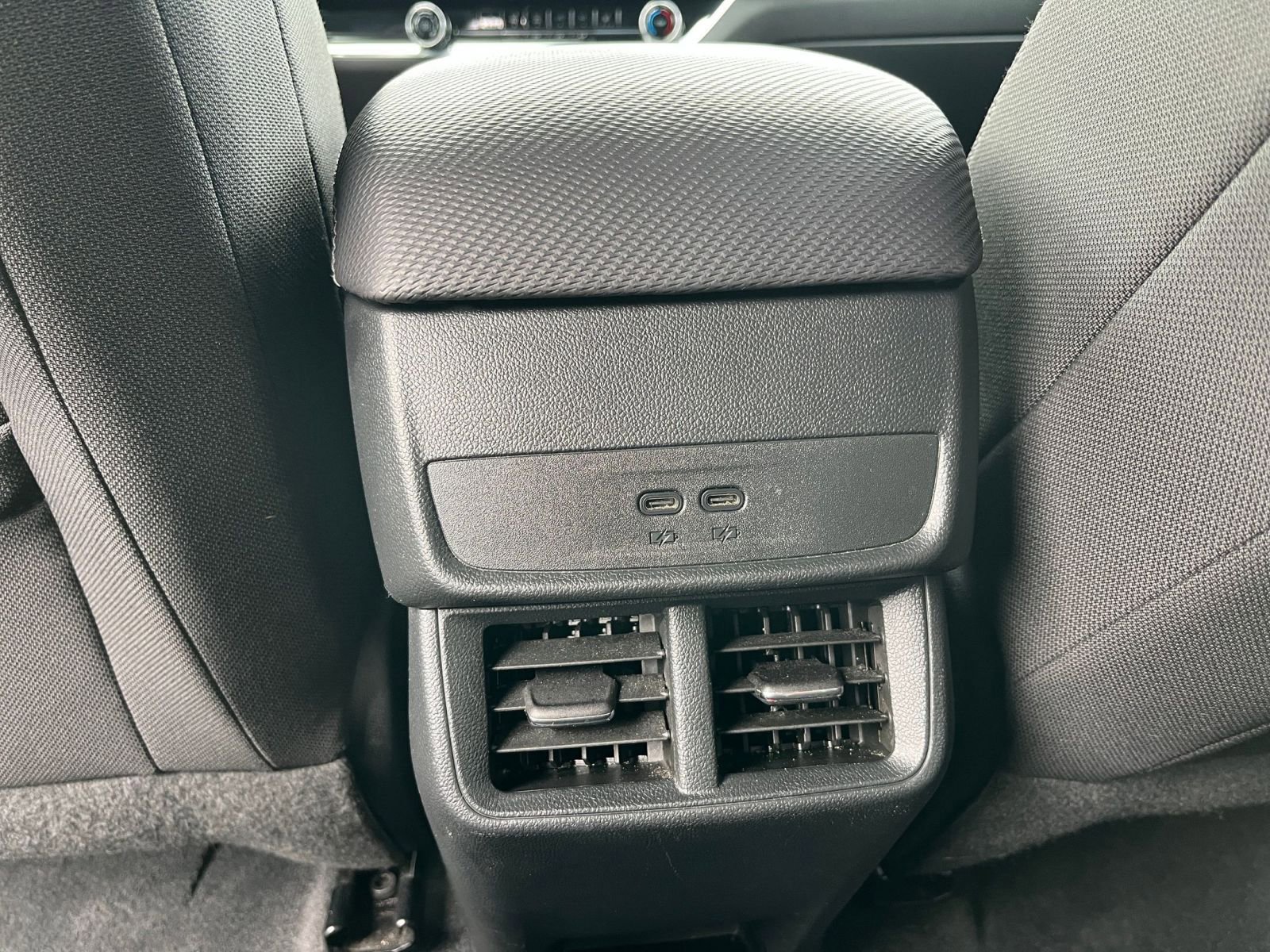 Used 2025 Chevrolet Equinox LT FWD image 22