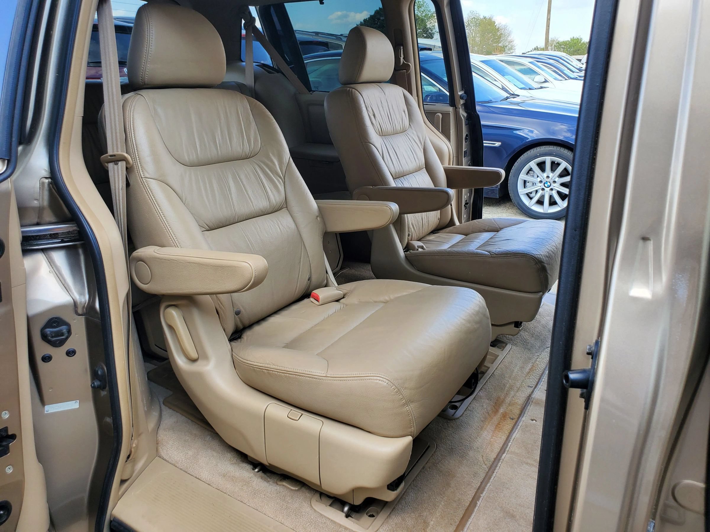 Used 2005 Honda Odyssey EX-L image 25