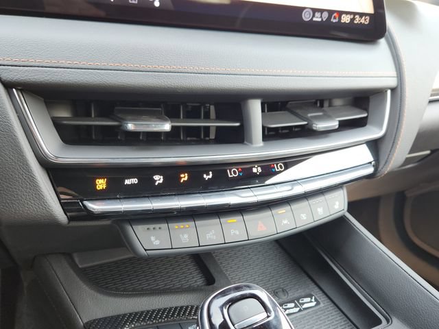 New 2026 Cadillac CT5 V w/ Technology Package AWD/4WD image 17