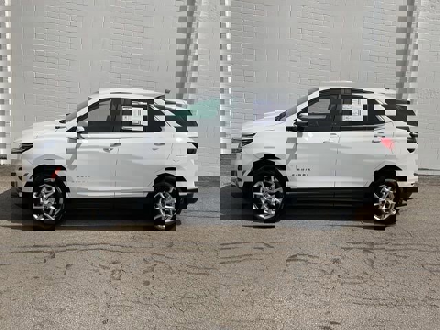 Used 2024 Chevrolet Equinox LT image 31