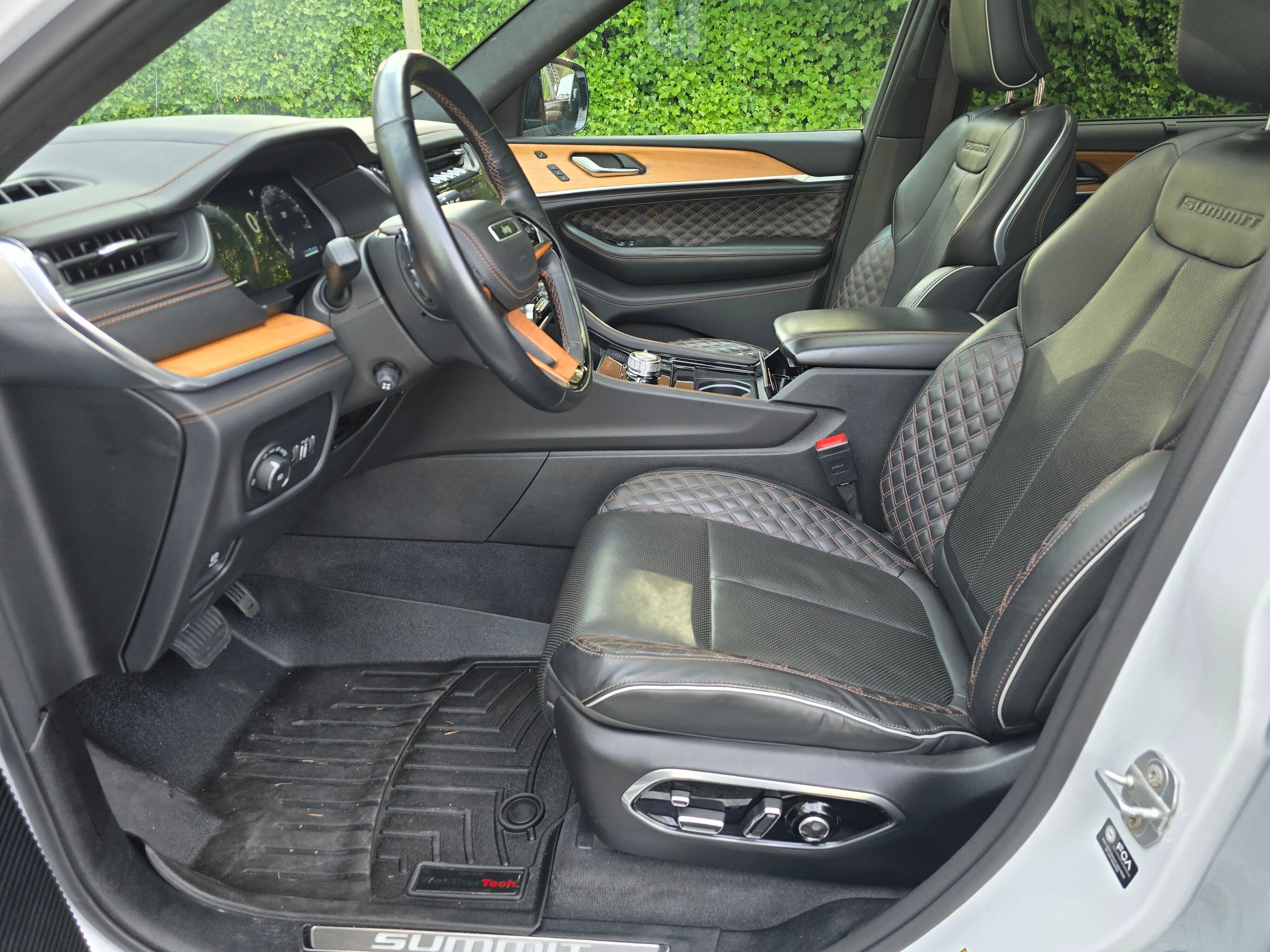 Used 2021 Jeep Grand Cherokee L Summit image 22