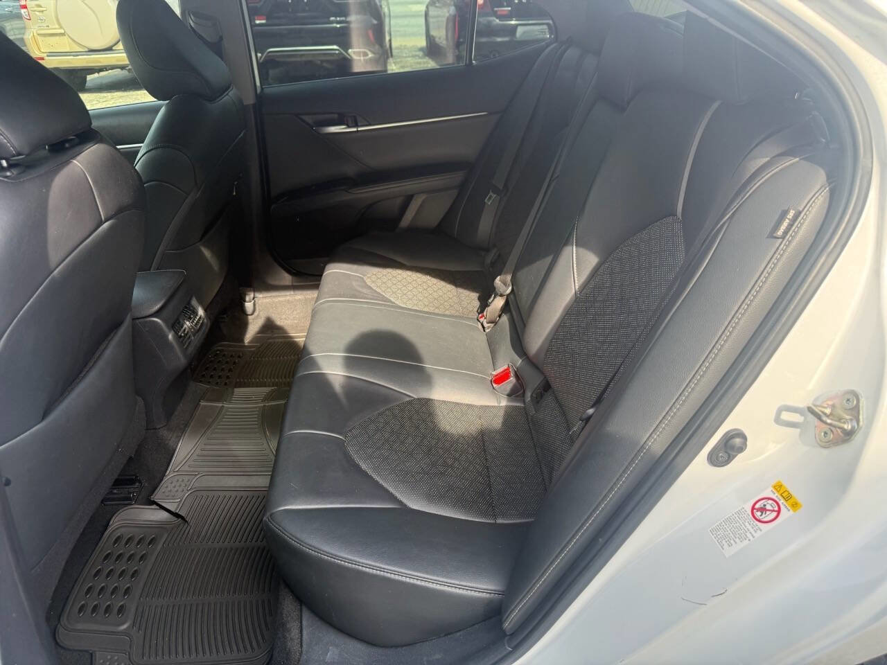 Used 2019 Toyota Camry XSE image 6