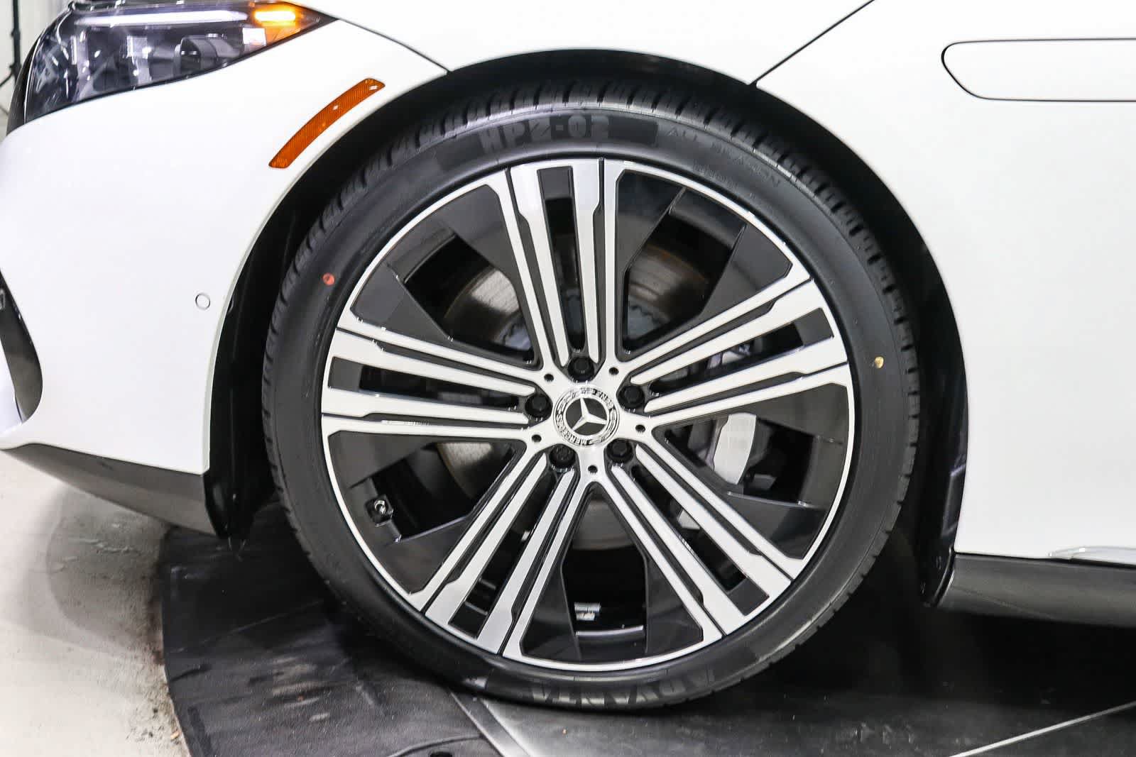 Certified 2023 Mercedes-Benz EQS 450+ Sedan image 9