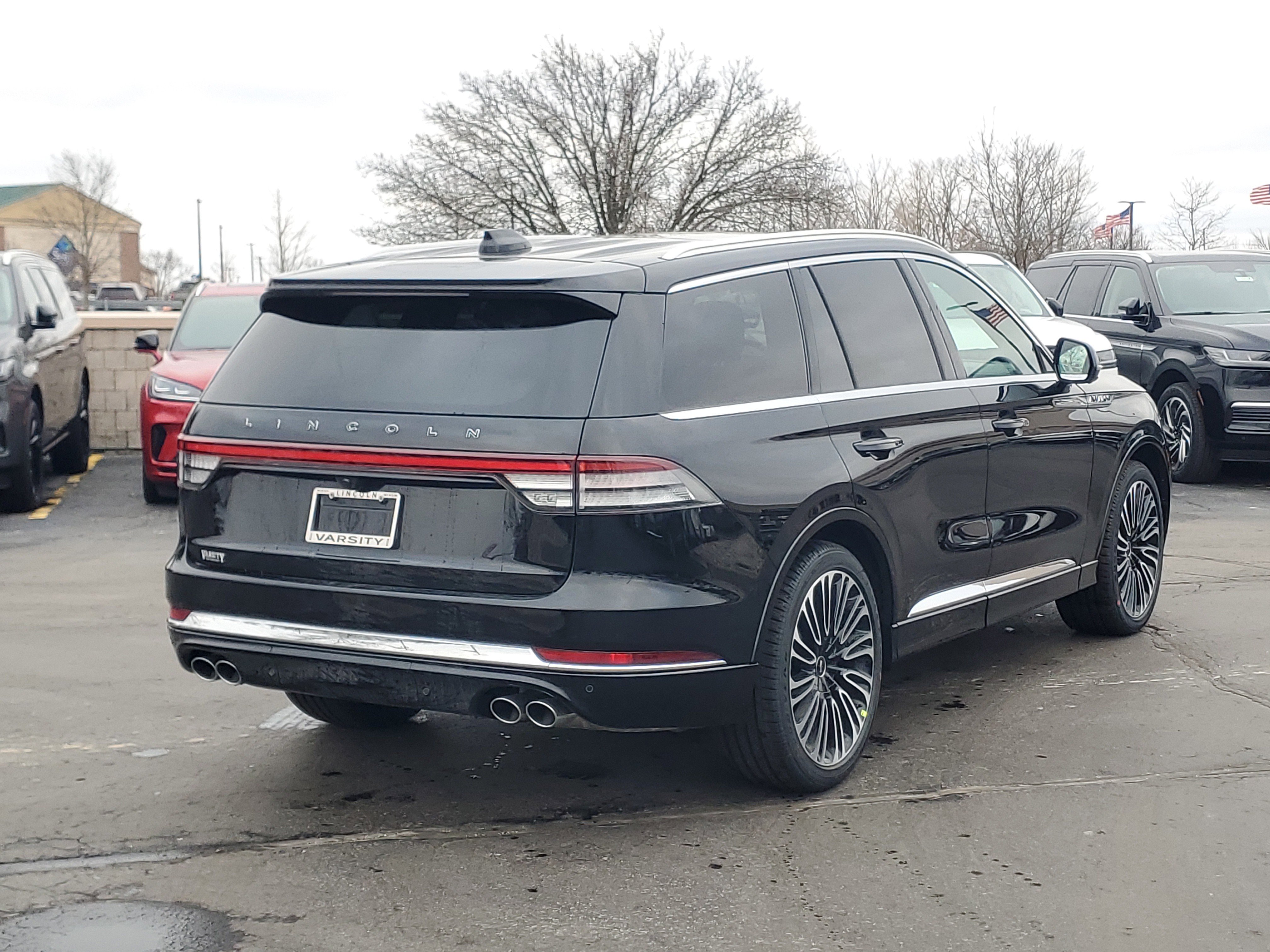 New 2026 Lincoln Aviator Black Label w/ Dynamic Handling Package image 4