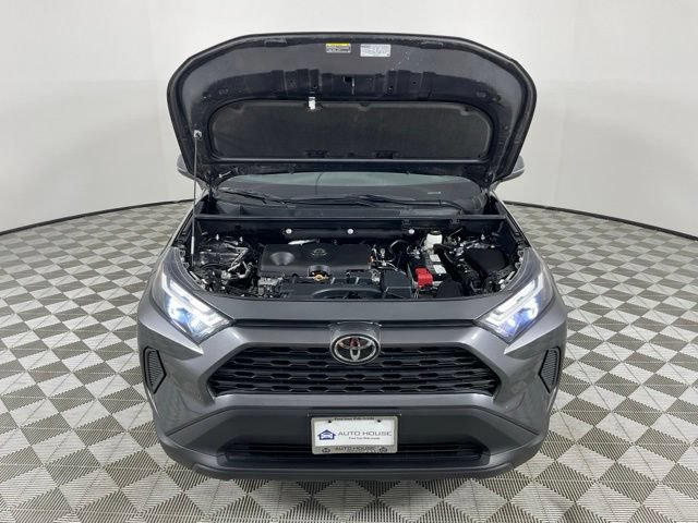 Used 2023 Toyota RAV4 XLE w/ Convenience Package FWD image 16