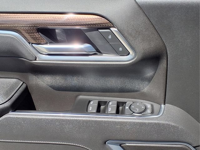 Used 2026 Chevrolet Silverado 1500 LT AWD/4WD image 22
