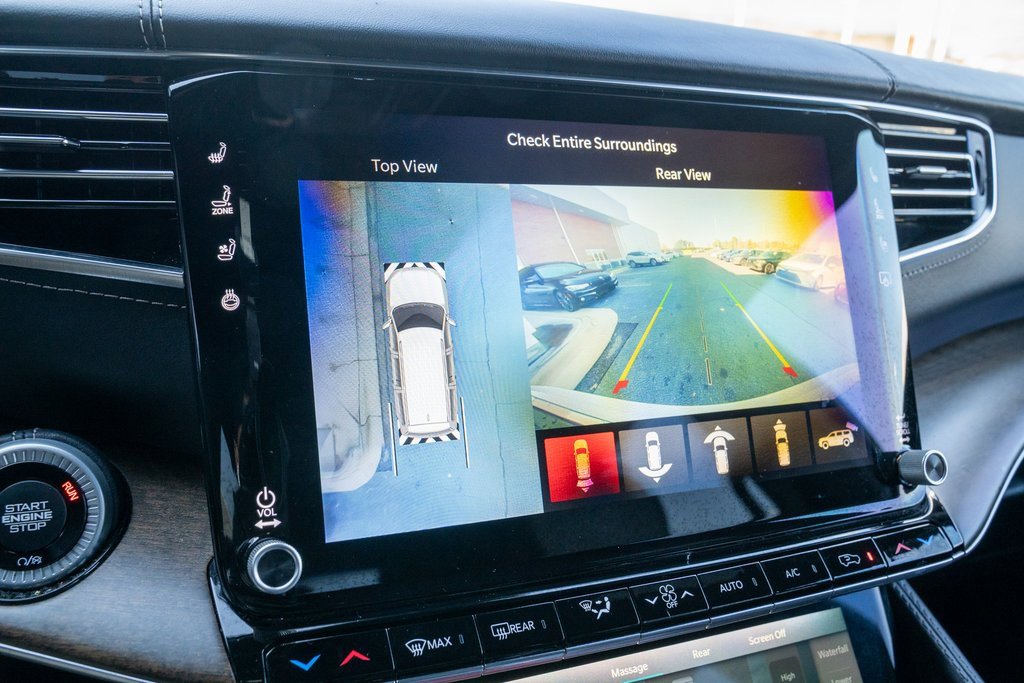 Used 2023 Jeep Grand Wagoneer 4WD image 18