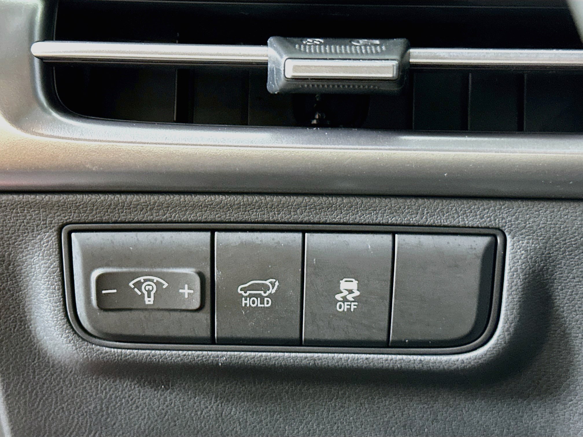 Used 2025 Hyundai Tucson SEL FWD image 17