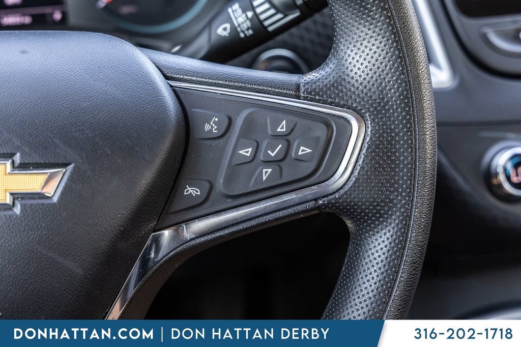 Used 2023 Chevrolet Malibu LT FWD image 9