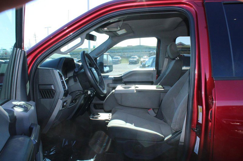 Used 2017 Ford F250 XLT w/ FX4 Off-Road Package image 9