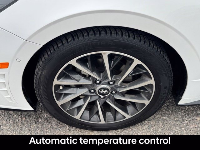 Used 2022 Hyundai Sonata Limited FWD image 11