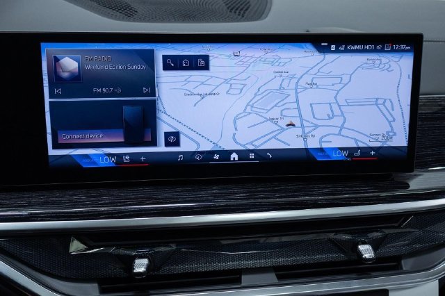 Certified 2026 BMW X5 xDrive40i w/ M Sport Package AWD/4WD image 18