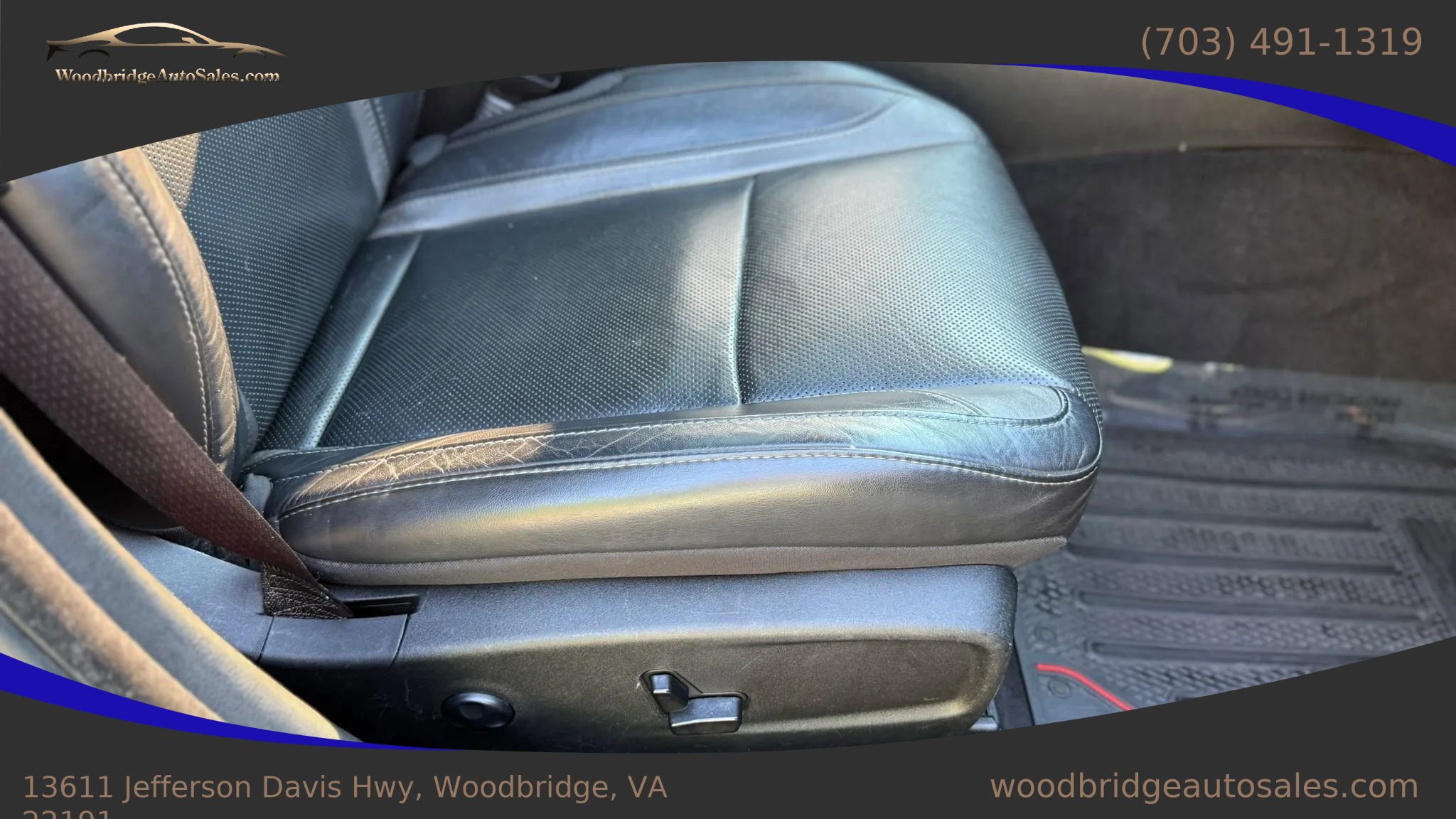 Used 2020 Dodge Charger SXT w/ Leather Interior Group RWD image 33