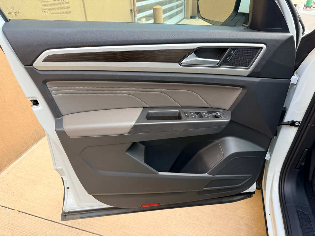 Used 2022 Volkswagen Atlas SE FWD image 8