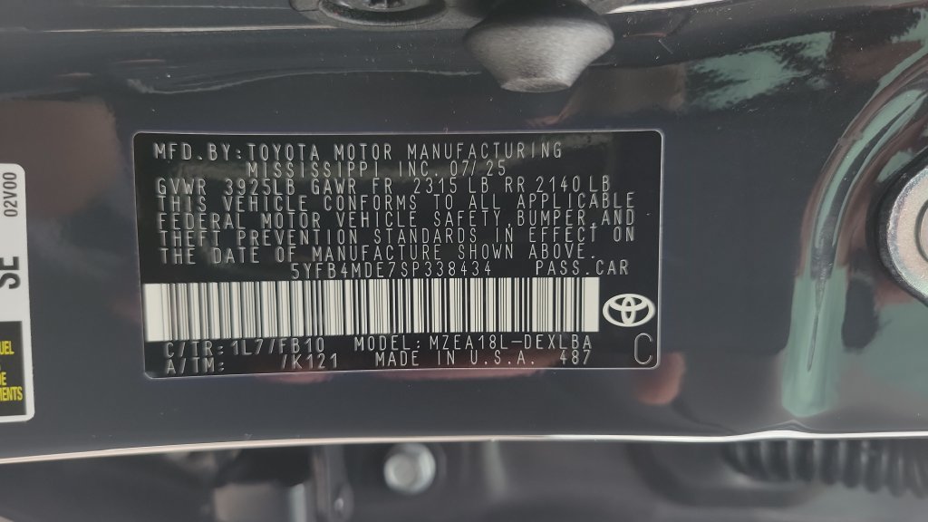 Certified 2025 Toyota Corolla LE w/ Convenience Package FWD image 23