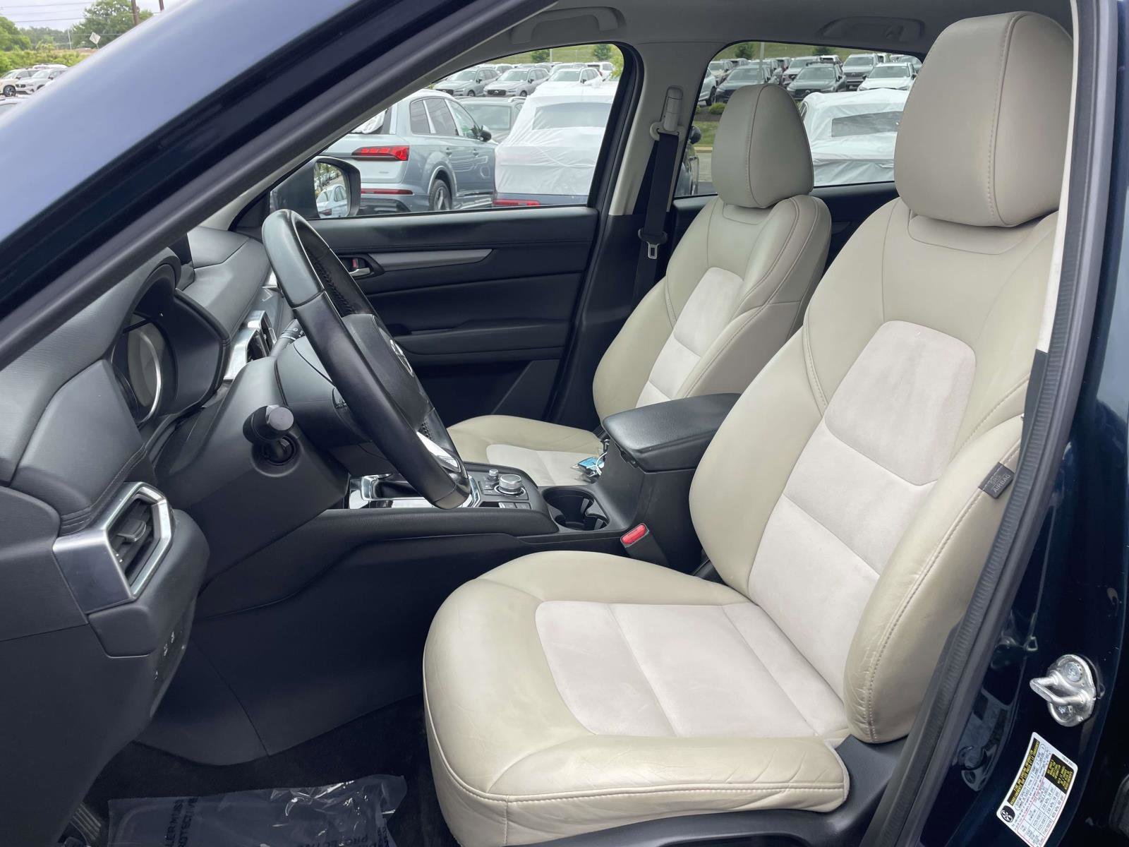 Used 2019 MAZDA CX-5 Touring FWD image 17