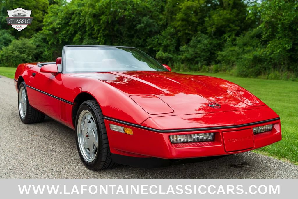Used 1988 Chevrolet Corvette Convertible RWD image 49