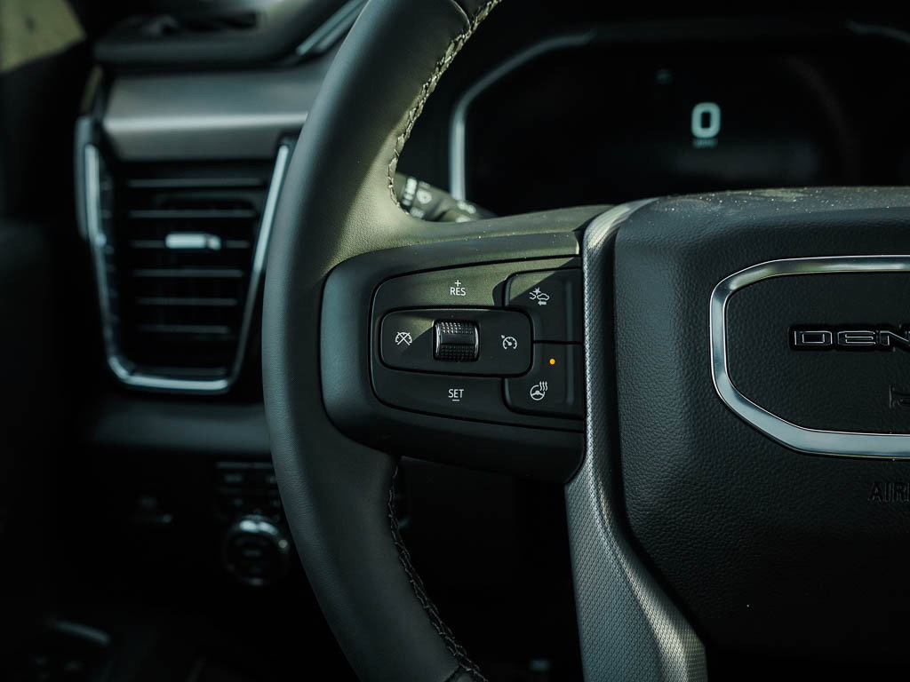 New 2026 GMC Sierra 2500 Denali w/ Denali Reserve Package image 19