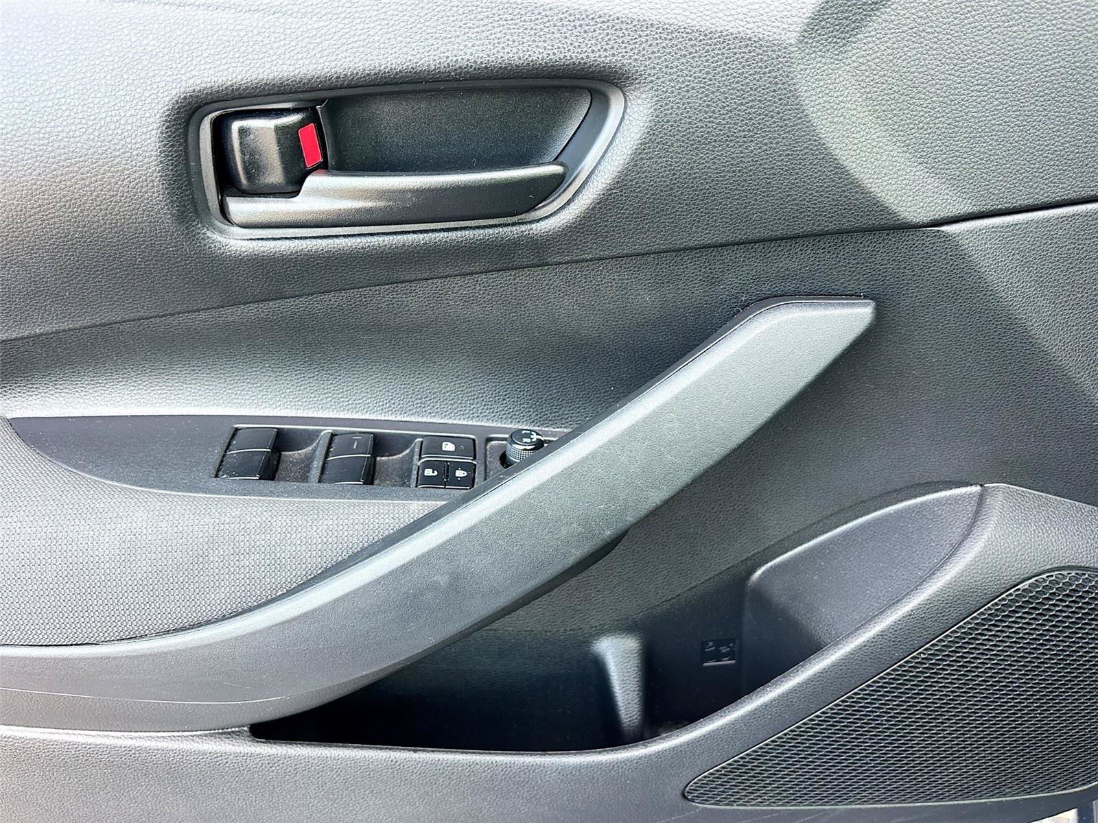 Used 2023 Toyota Corolla LE FWD image 21