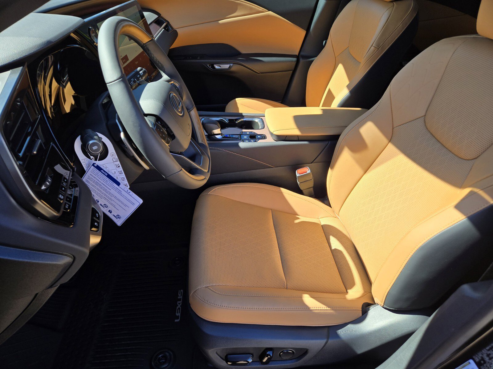 New 2026 Lexus RX 350h AWD/4WD image 6