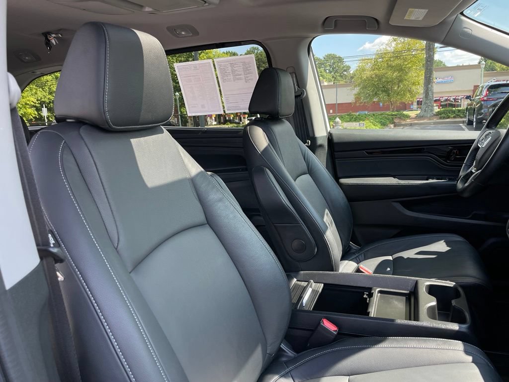 Certified 2024 Honda Odyssey Touring image 32