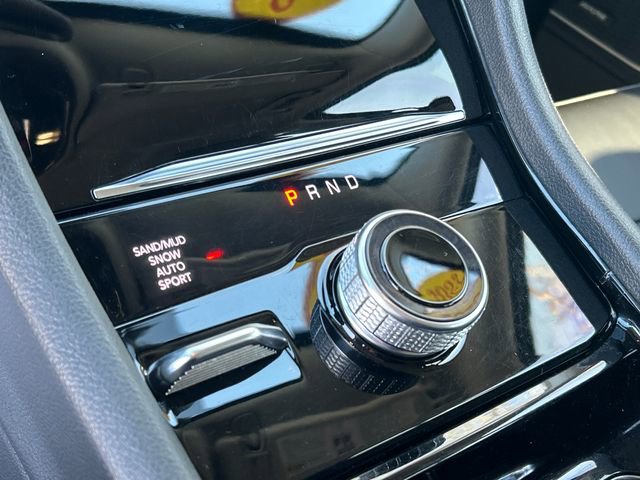 Used 2023 Jeep Grand Cherokee L Limited w/ Black Appearance Package AWD/4WD image 26