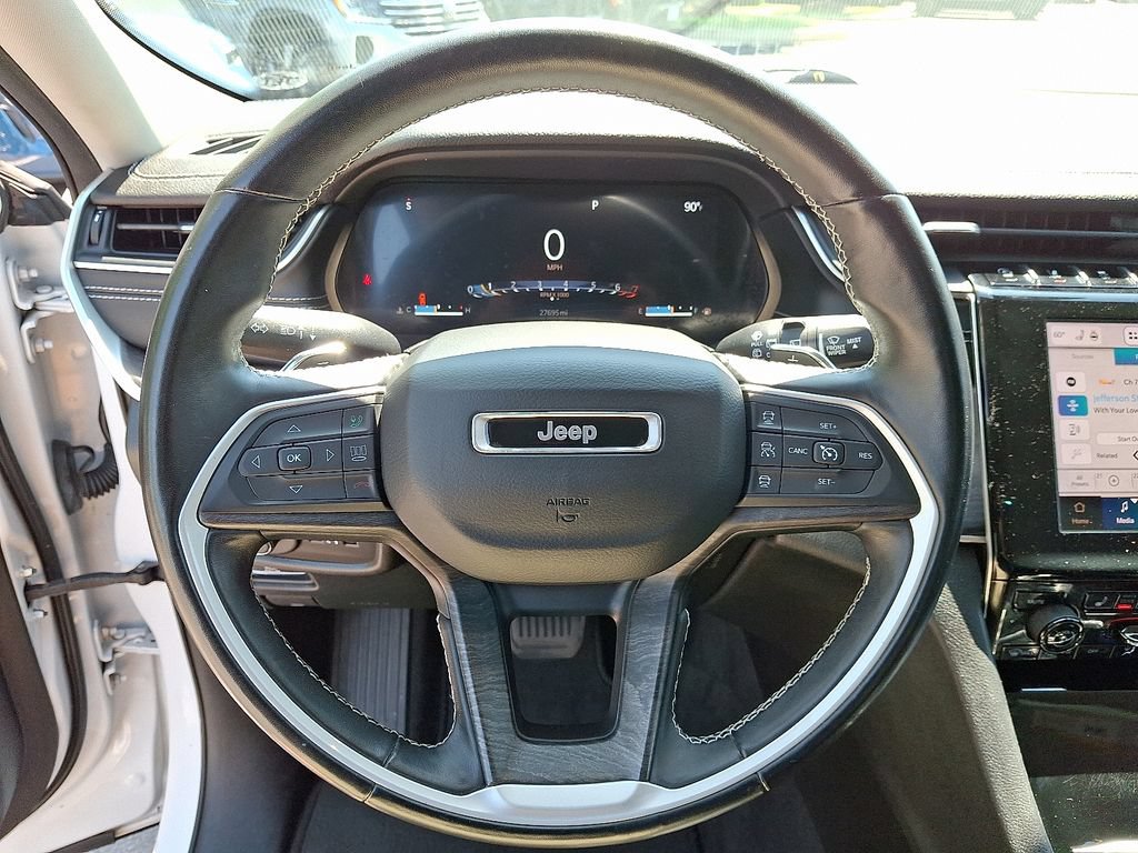 Used 2021 Jeep Grand Cherokee L Limited AWD/4WD image 20