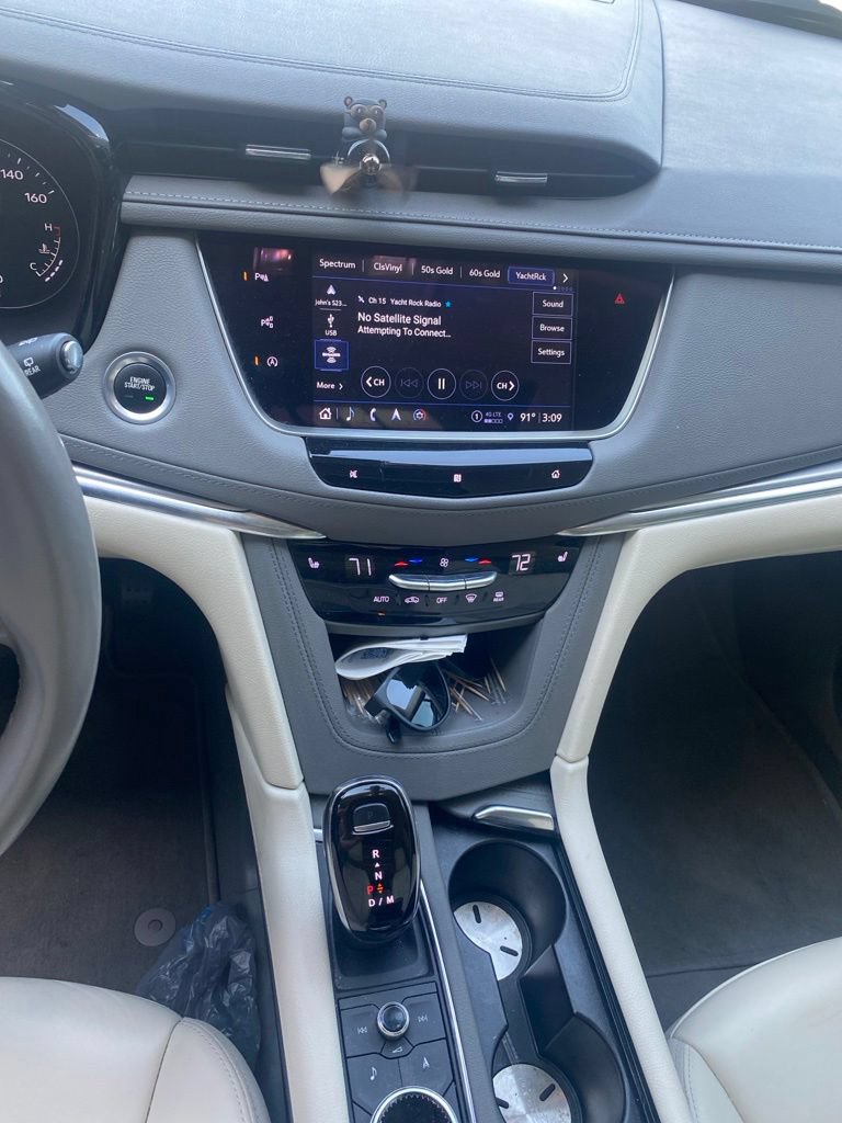 Used 2021 Cadillac XT5 Premium Luxury FWD image 5