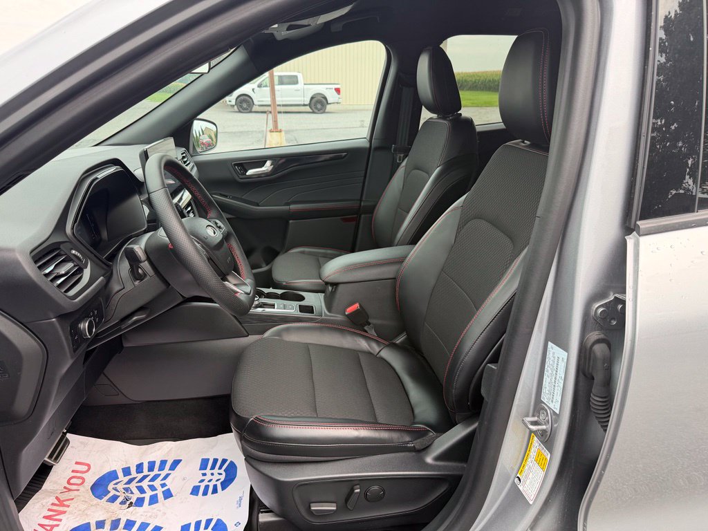 Certified 2024 Ford Escape ST-Line w/ Tech Pack #1 AWD/4WD image 12