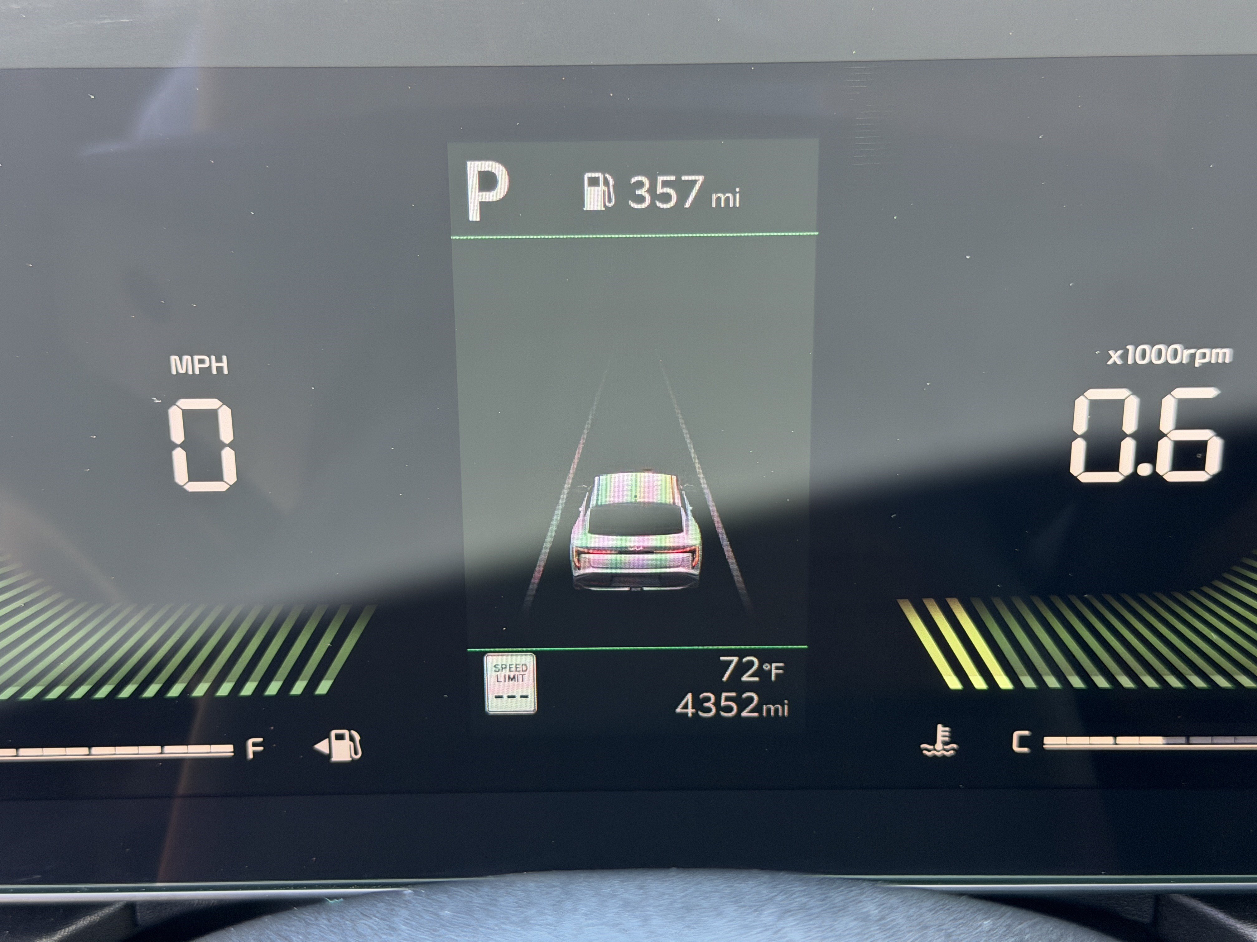 Certified 2025 Kia K4 FWD image 20