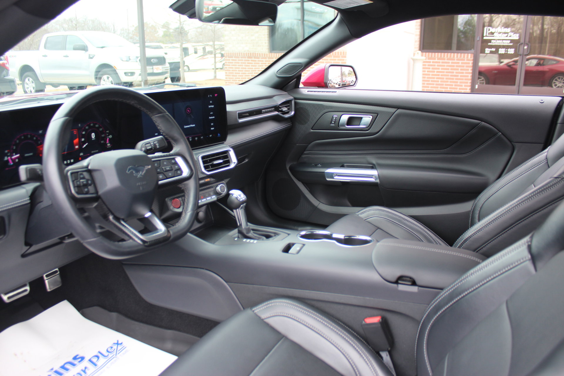 Used 2025 Ford Mustang GT Premium image 12