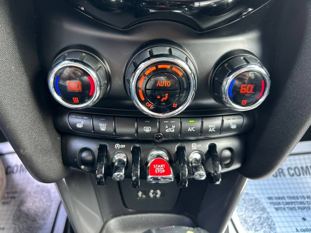 Used 2015 MINI Cooper 4-Door Hardtop FWD image 20