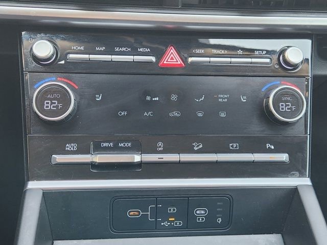 Used 2024 Hyundai Santa Fe SEL image 21