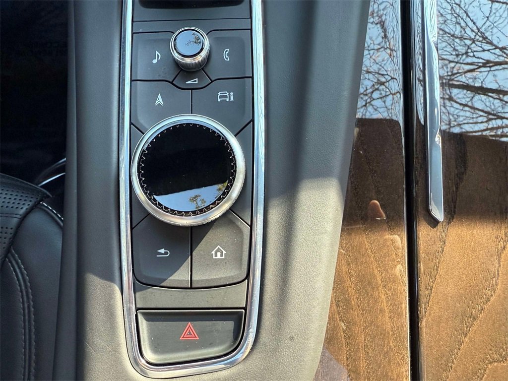 Used 2024 Cadillac Escalade ESV Sport Platinum w/ LPO, ONYX Package image 25