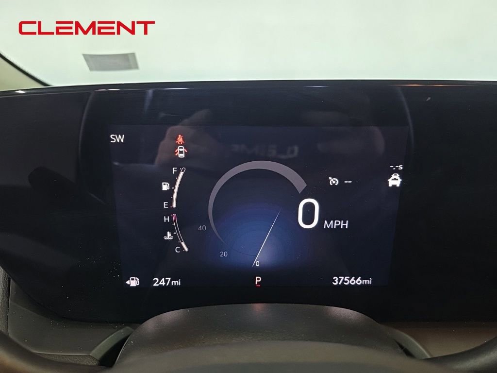 Used 2024 Buick Encore GX Sport Touring w/ Comfort Package image 17