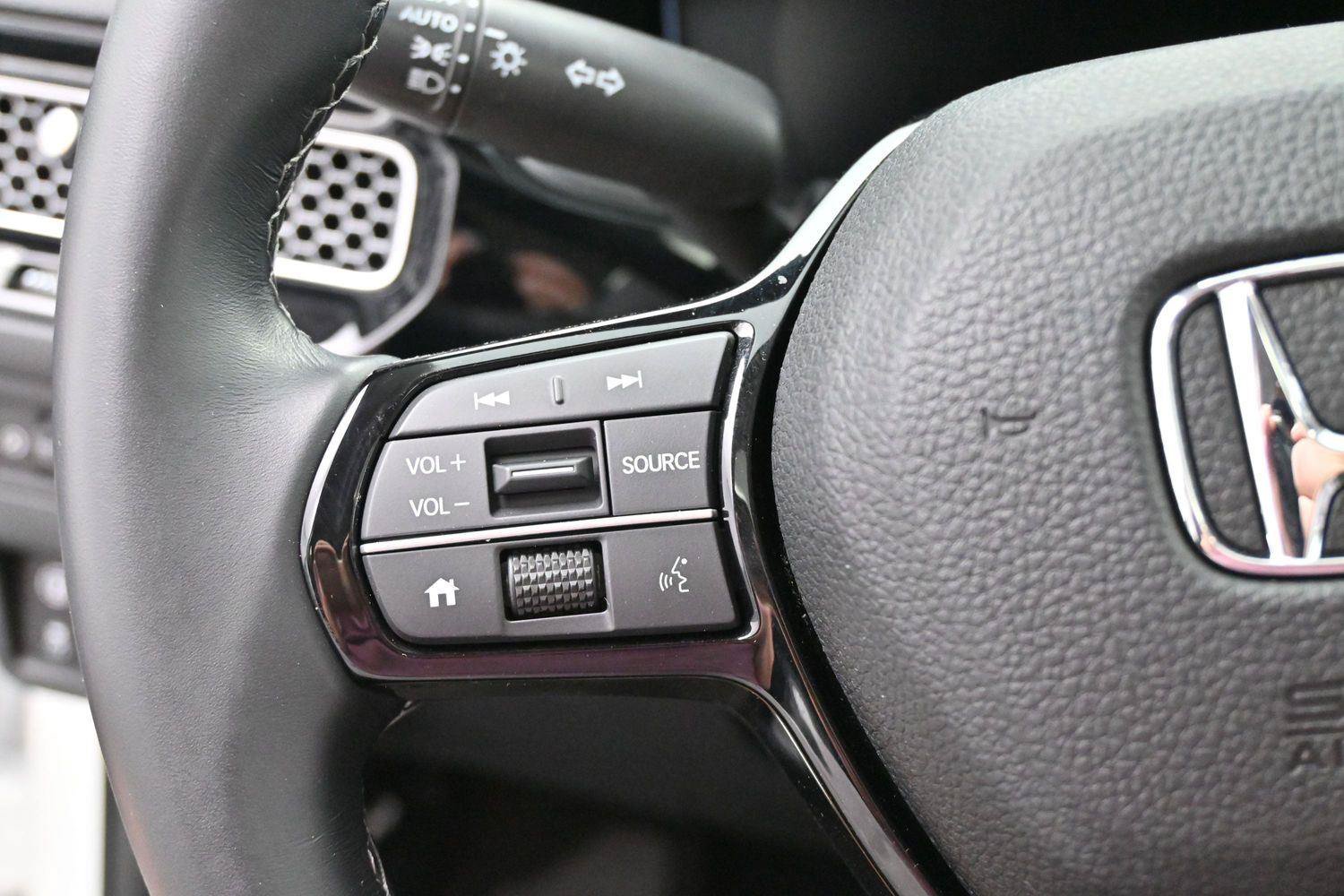 Used 2022 Honda Civic EX image 17
