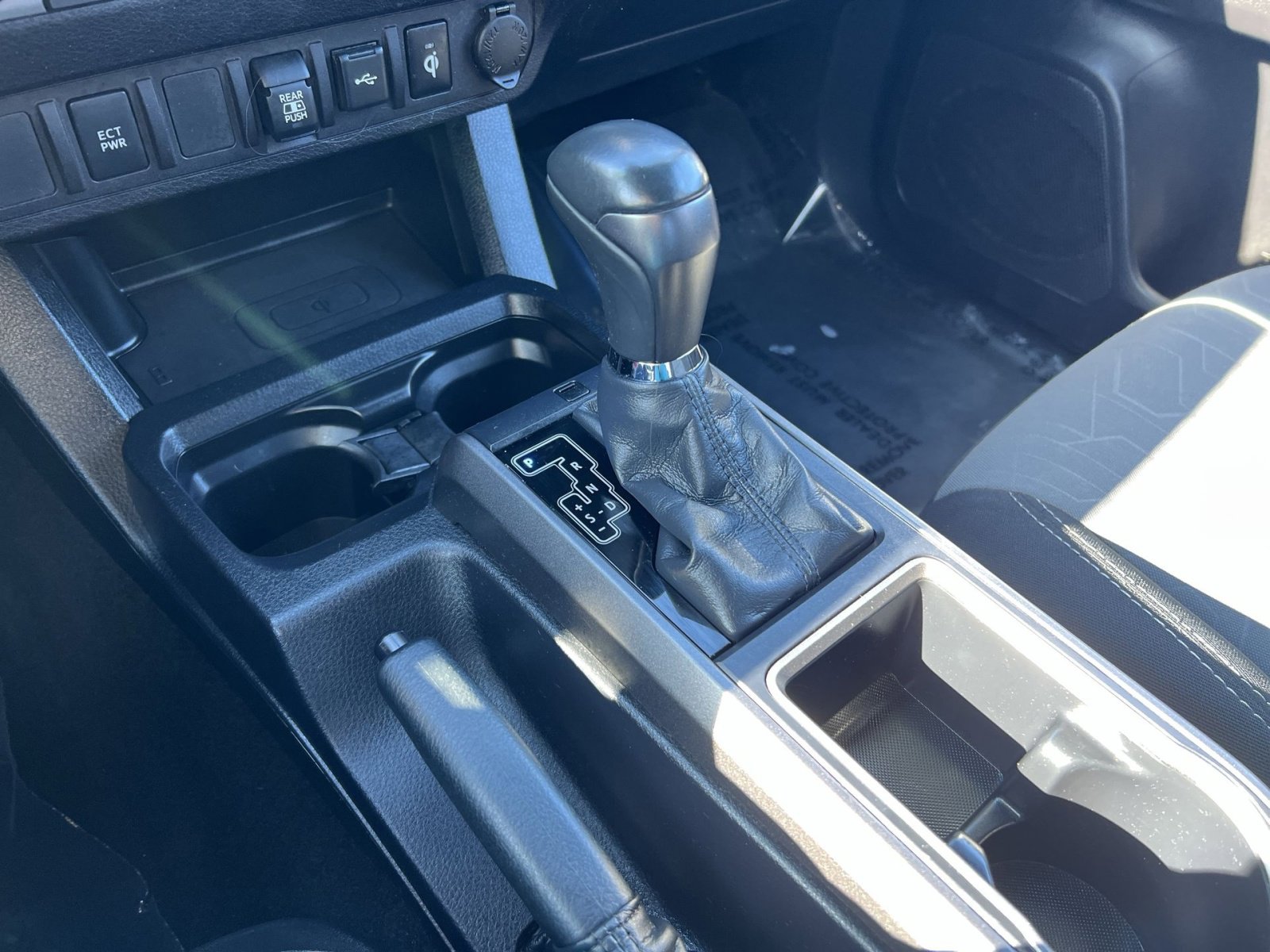 Used 2020 Toyota Tacoma TRD Sport image 21