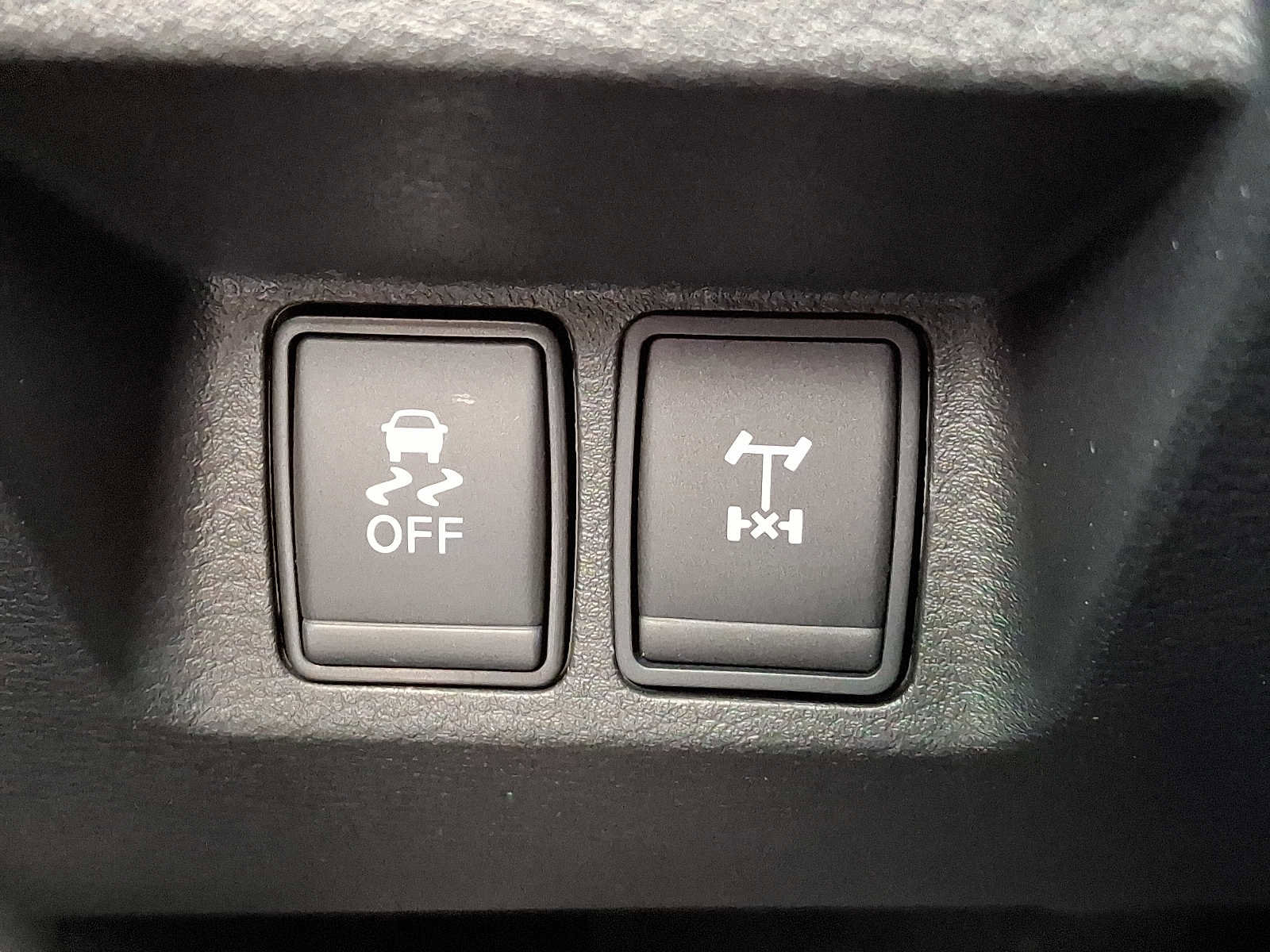 Used 2023 Nissan Frontier PRO-4X w/ Pro Convenience Package image 23