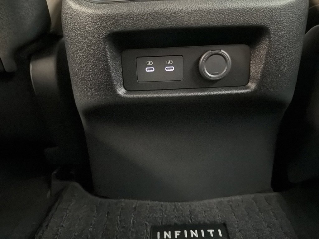 New 2026 INFINITI QX80 Pure image 28