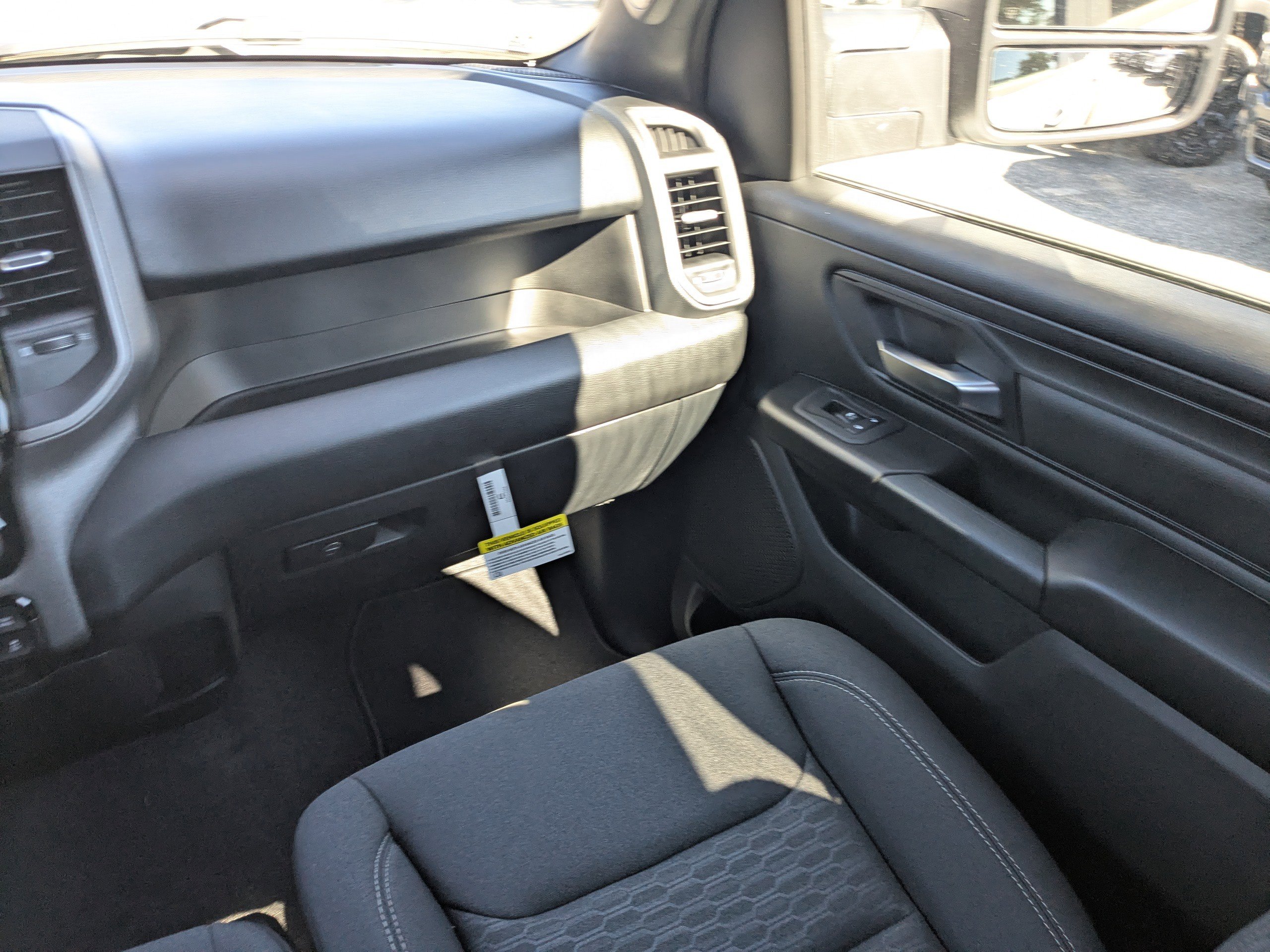 New 2026 RAM 1500 Express image 16