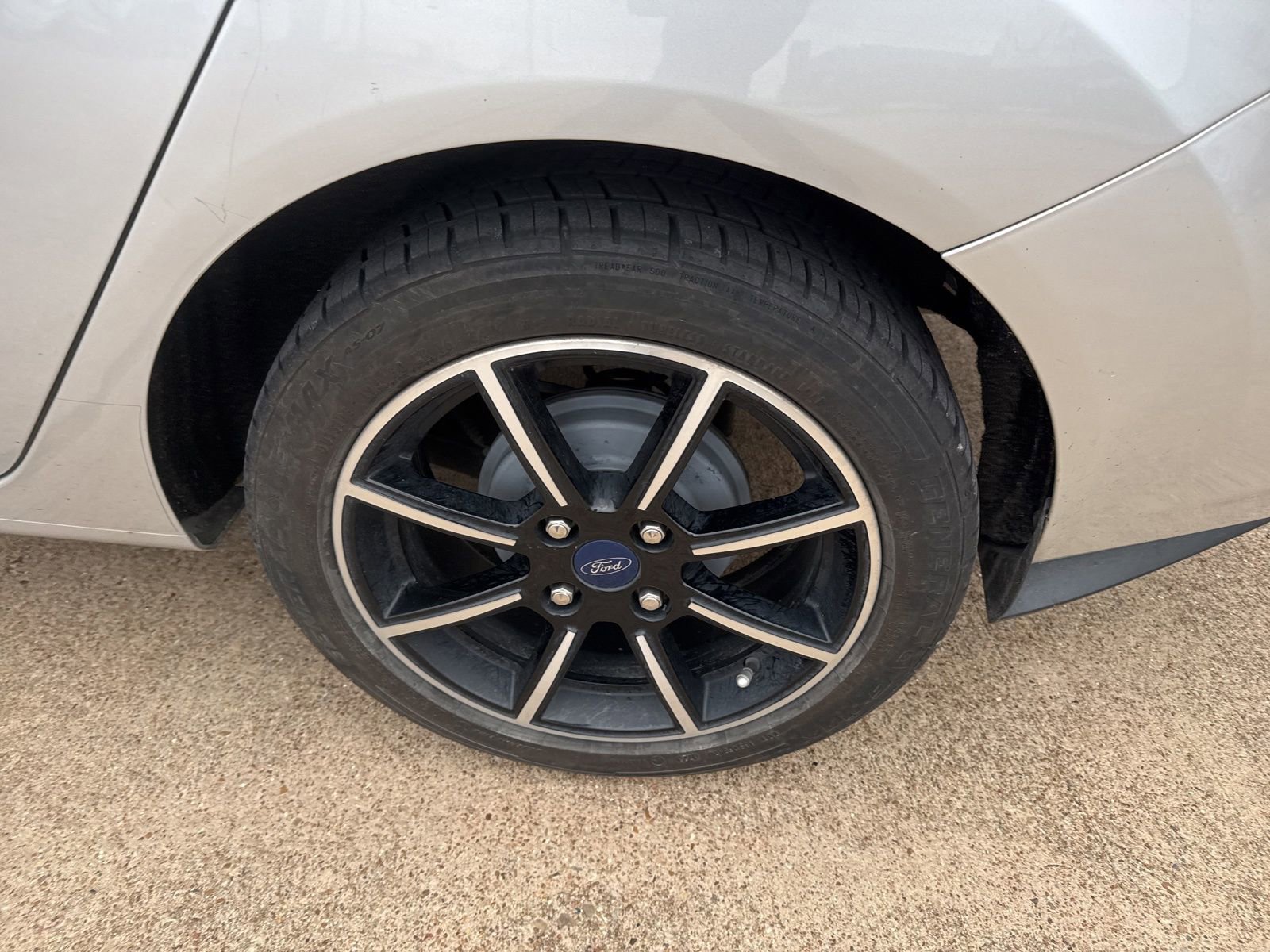 Used 2018 Ford Fiesta SE w/ Equipment Group 201A image 10