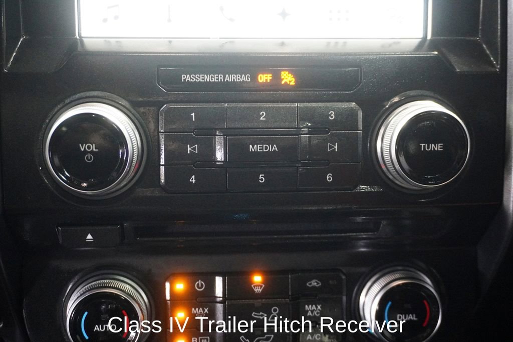 Used 2017 Ford F150 Lariat w/ Equipment Group 502A Luxury image 20