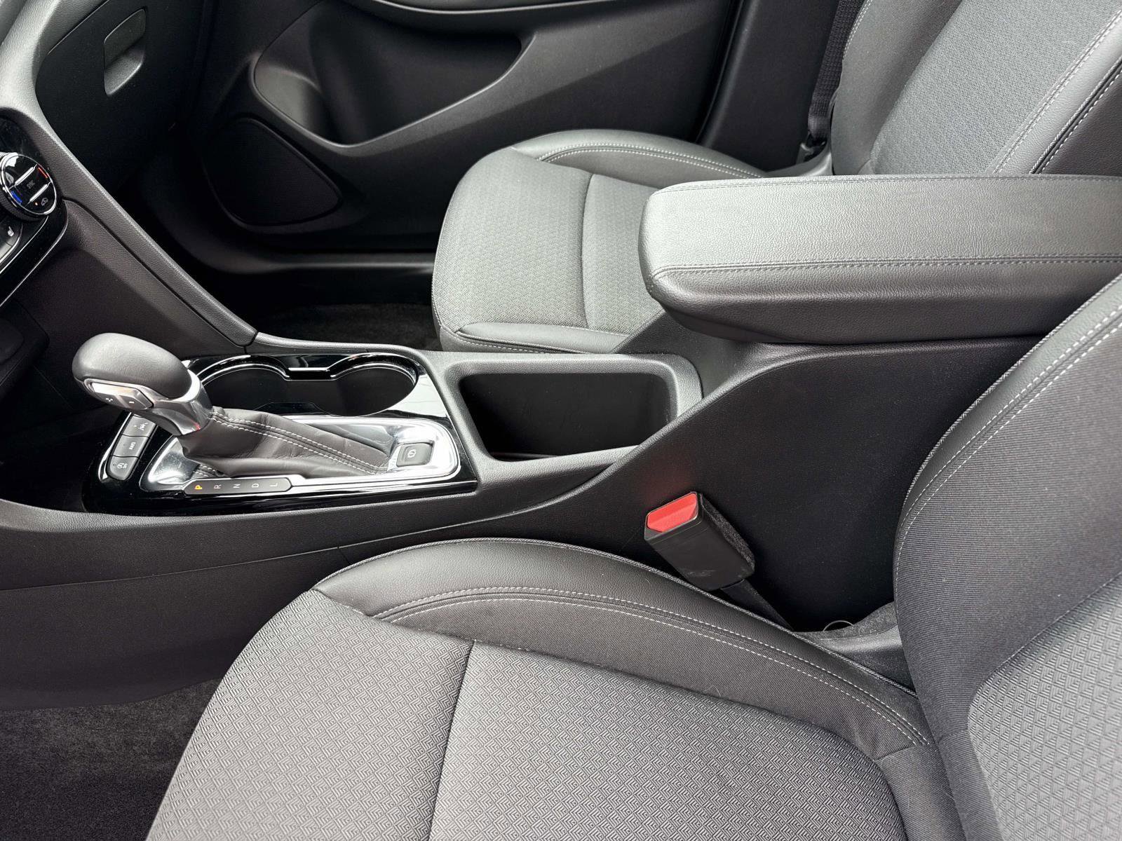 Used 2023 Buick Encore GX Select w/ Safety Package II image 14