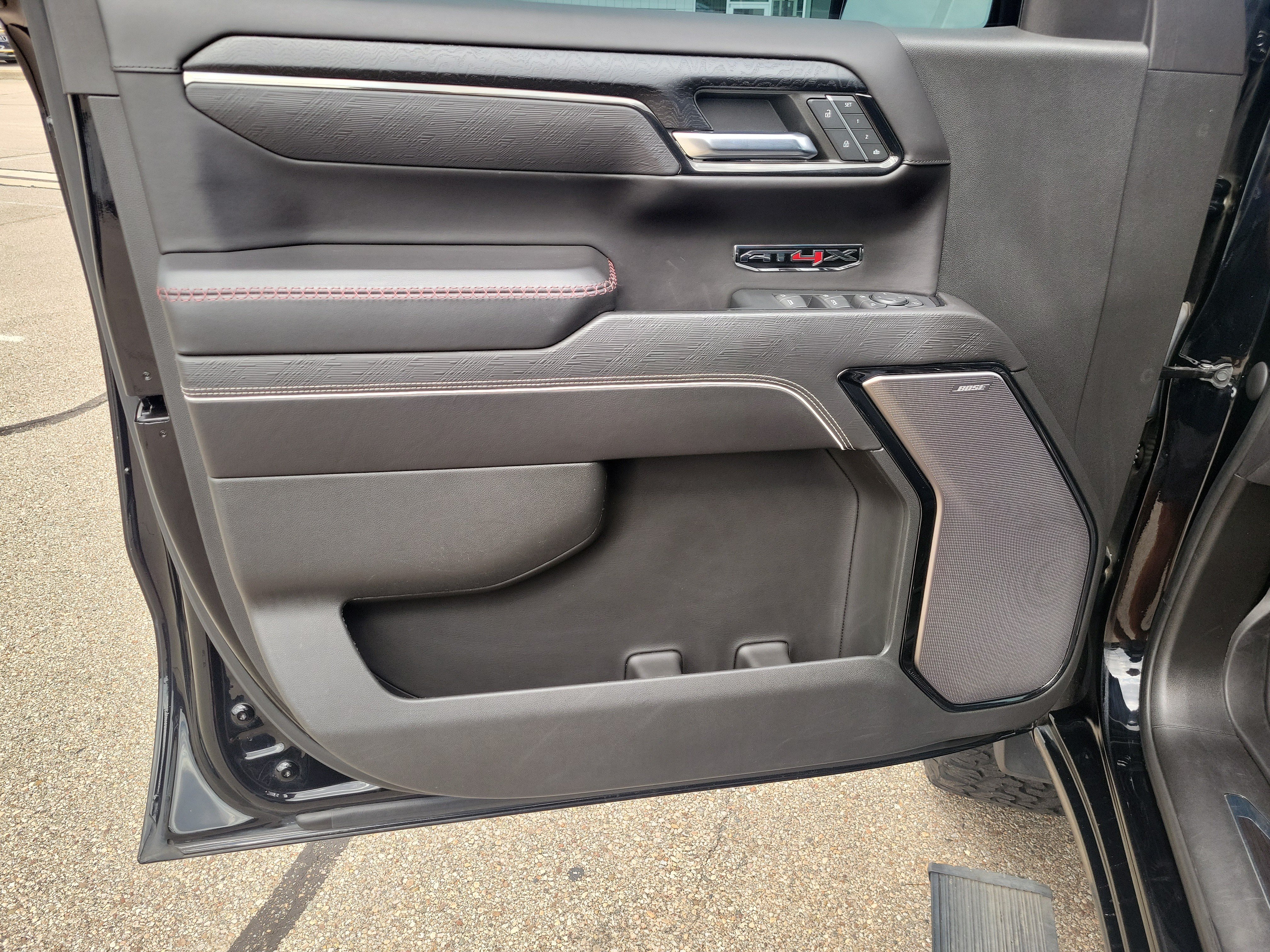 Used 2023 GMC Sierra 1500 AT4X AWD/4WD image 18